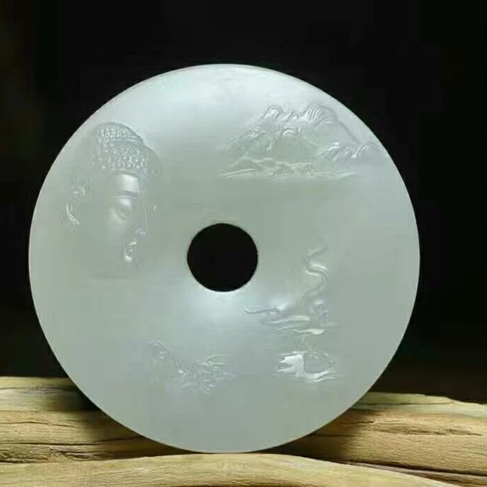 守护神本命佛吊坠和田玉,守护神本命佛和田玉青玉