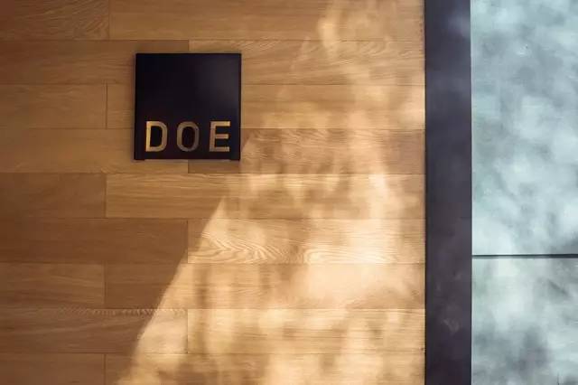 潮人好看衣服店铺推荐,现在潮人去哪里买衣服便宜