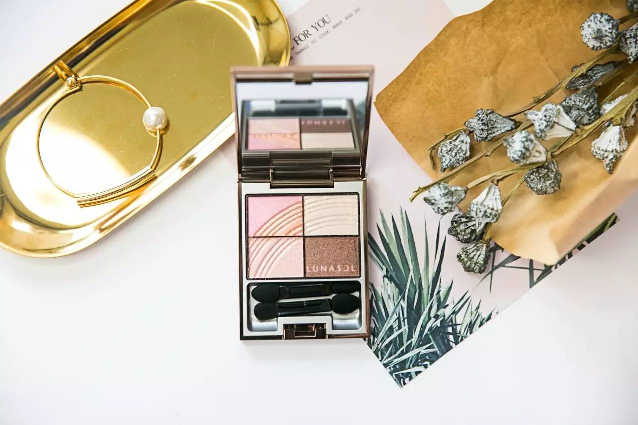 清新淡雅甜美妆,温柔知性淑女妆