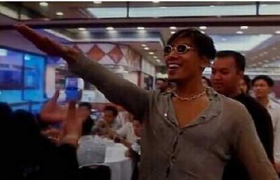 张耀扬和向华强关系,向华强和张耀扬谁厉害