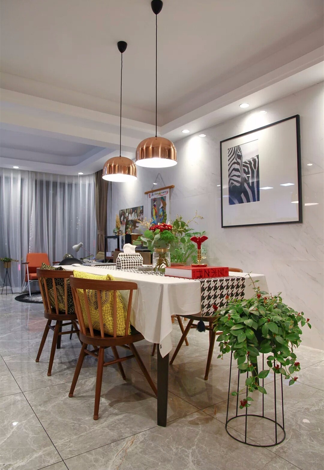 餐桌桌旗怎么搭,白色餐桌怎样搭配旗布