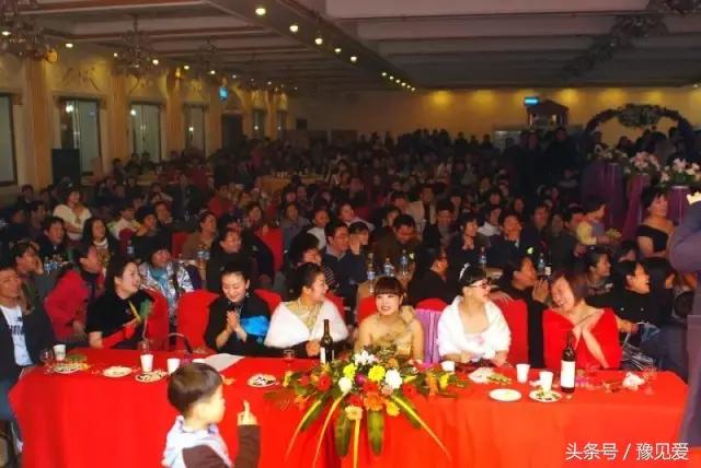 揭秘婚纱照行业劳斯莱斯，电影机爱情故事婚纱照