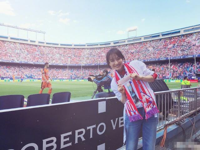 一直不愠不火，网传和李易峰在一起，这么美的她你一定没见过！