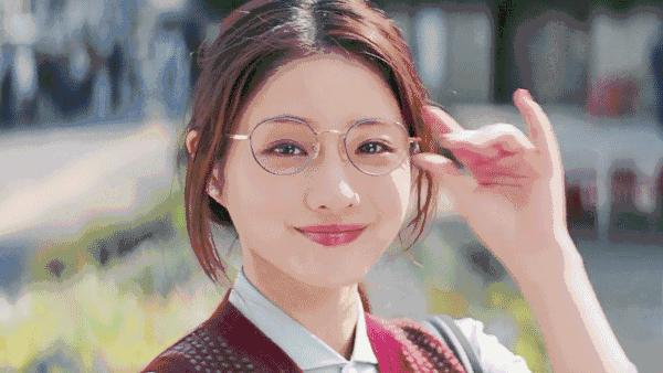 清新淡雅甜美妆,温柔知性淑女妆