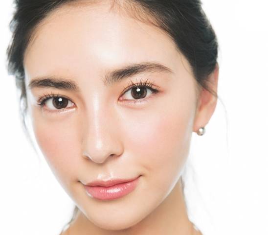 清新淡雅甜美妆,温柔知性淑女妆