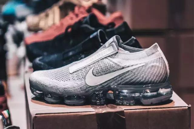 一双鞋子都买不起,一双鞋子都买不起来