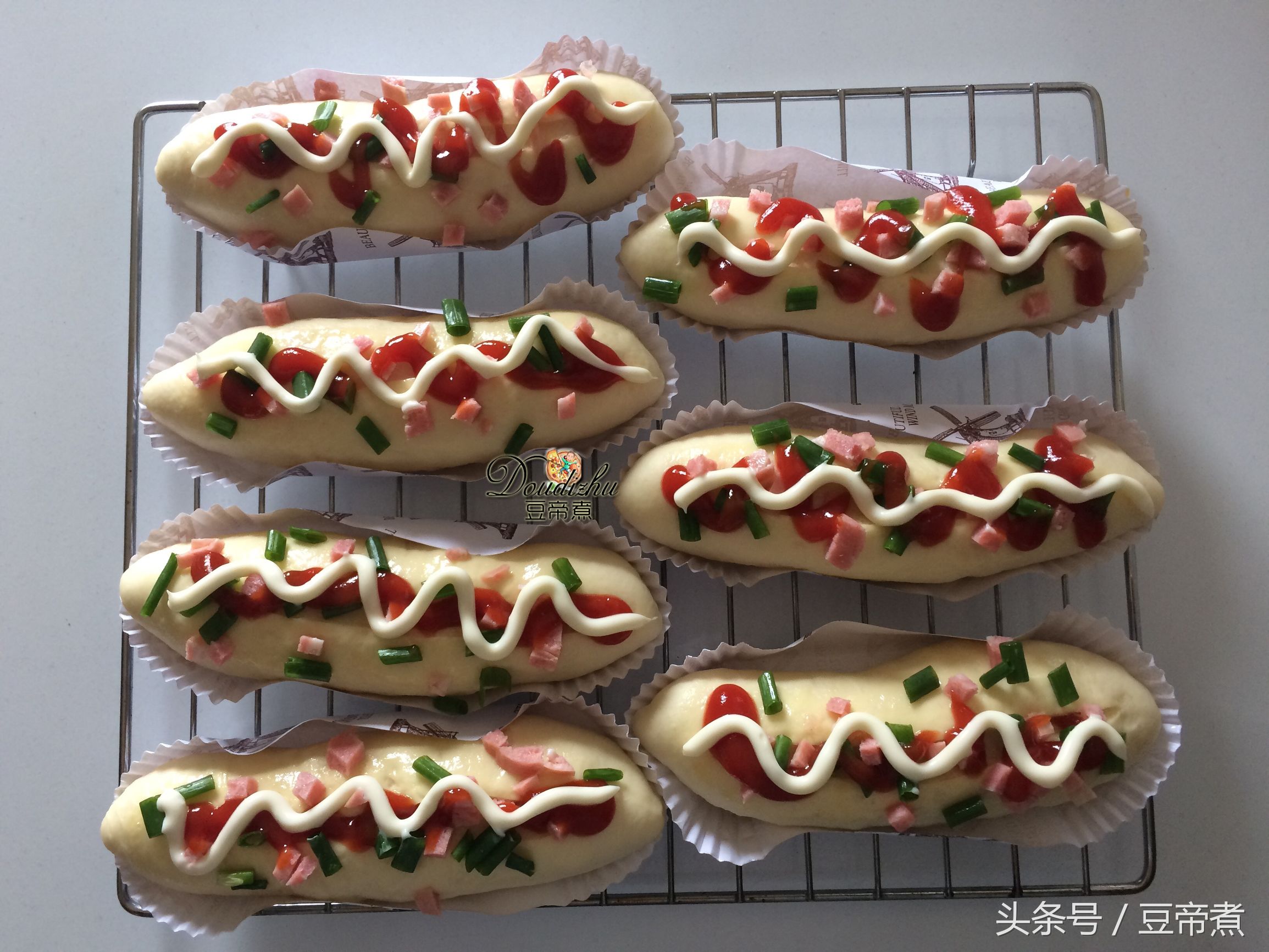 在家做好吃的葱油面包,宝宝早餐面包一岁以上在家里做法