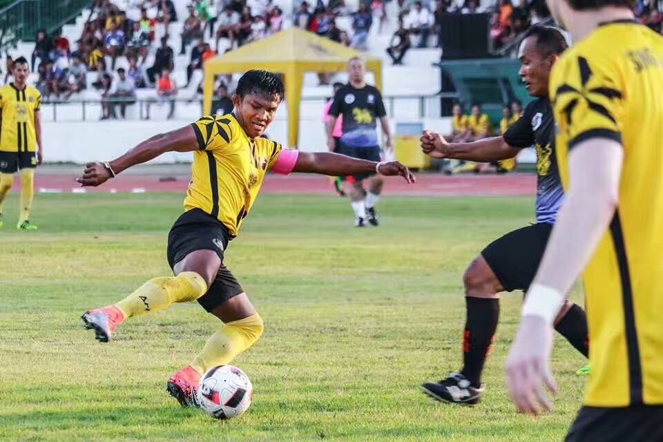 播求高扫踢完整视频,播求拿出所有钱赌一龙三番战视频