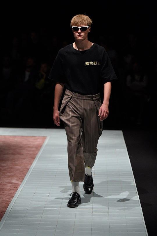 和supreme差不多的潮牌,supreme潮牌推荐