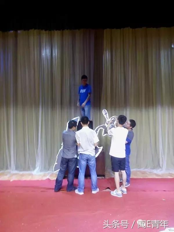 曲终人散，我们不散；倘若有缘，再次开唱！