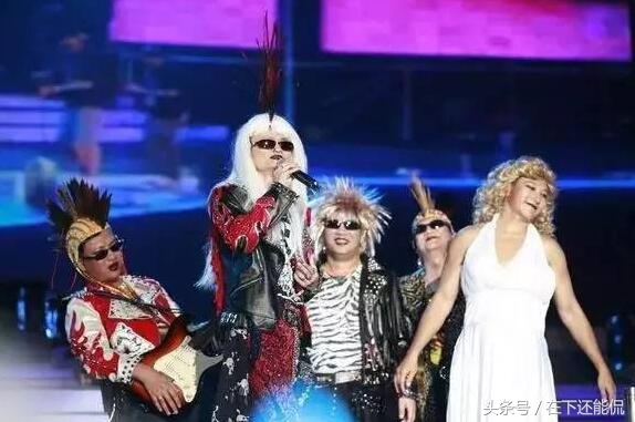 大佬们一开嗓，全公司都静下来了，比拼歌喉的时候到了！