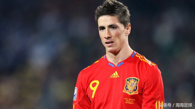 托雷斯年少有为,托雷斯平凡之路