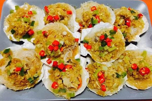 蒜蓉粉丝蒸扇贝不带壳第一美食,蒸箱蒸扇贝粉丝蒜蓉做法