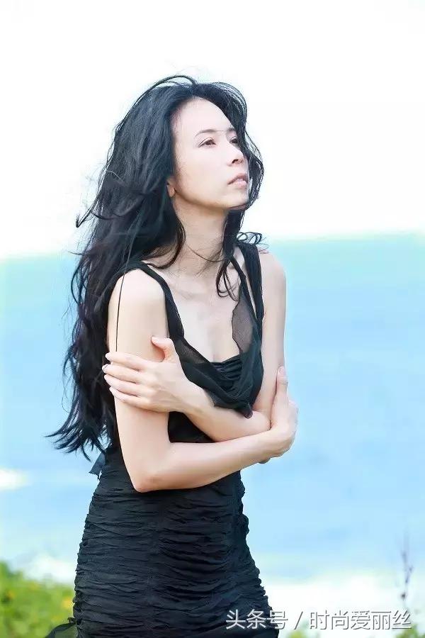 他把妹妹莫文蔚的声音做成戒指送她，定制“会说话”的告白礼物！