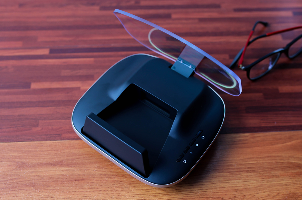 汽车安装飞机显示器：号称开车“不低头”，有多少人用过？