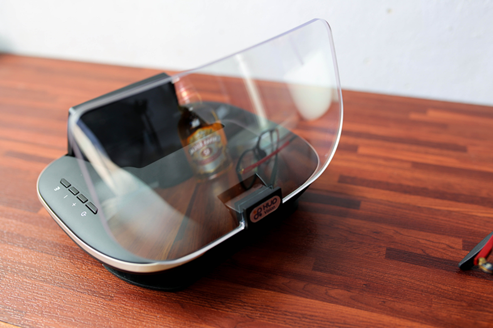 汽车安装飞机显示器：号称开车“不低头”，有多少人用过？