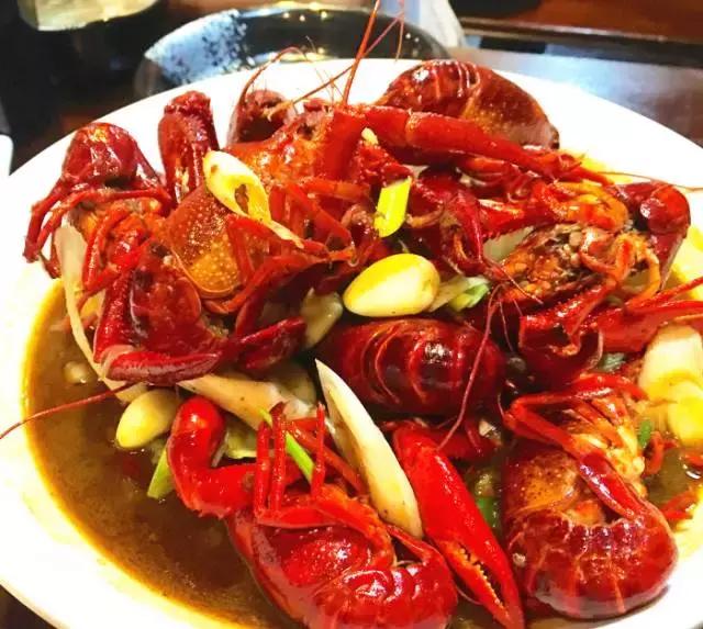 合肥特点龙虾店,合肥龙虾便宜推荐店有哪些