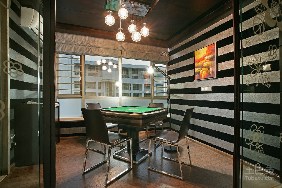 家庭多功能娱乐区,家庭式娱乐会所地址