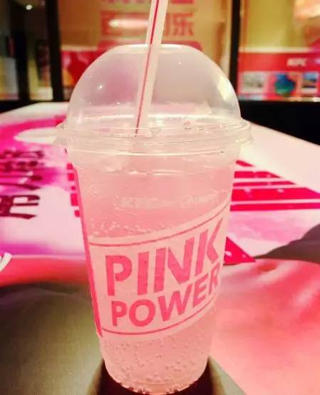 可乐、面包、地铁……都是粉色的！广州的粉色控们还等什么？