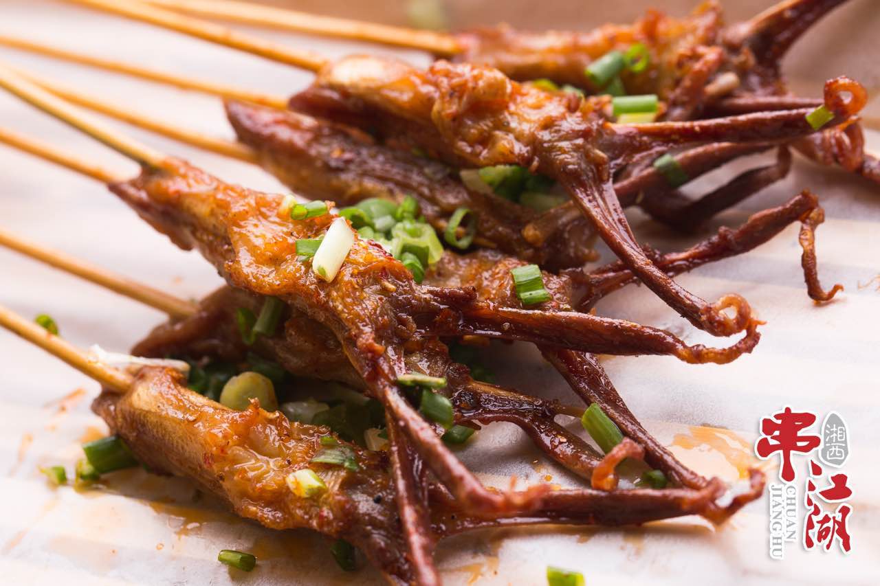 湘西烤小串推荐店铺有哪些,湘西凤凰特点烤串
