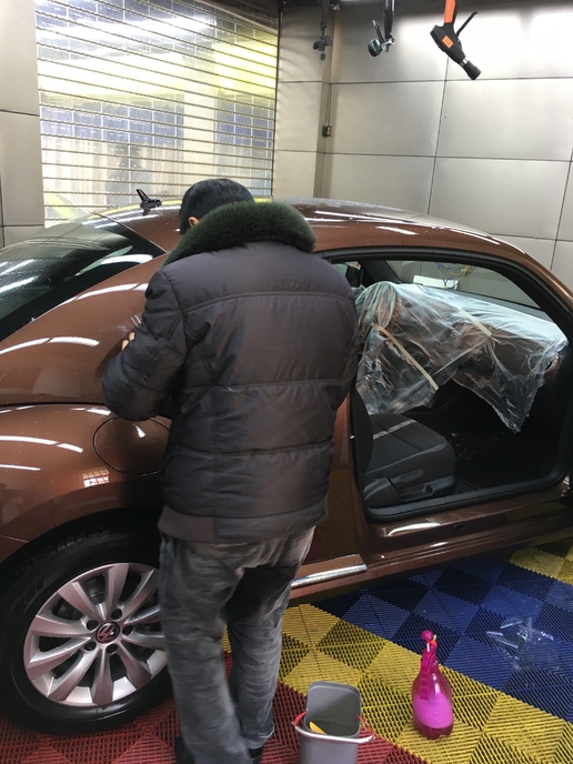 14年大众甲壳虫白色驾驶感受,新到17年大众甲壳虫