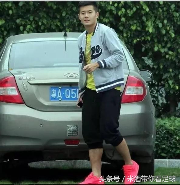 国足豪车,中国足球队武磊座驾