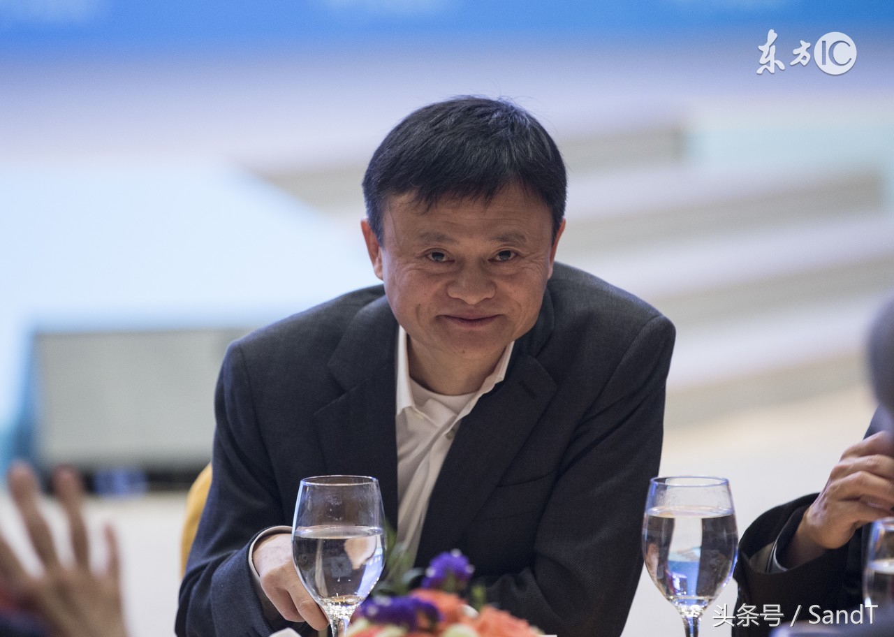 亚马逊市值4600亿，阿里巴巴仅有3000亿，谁更具影响力？