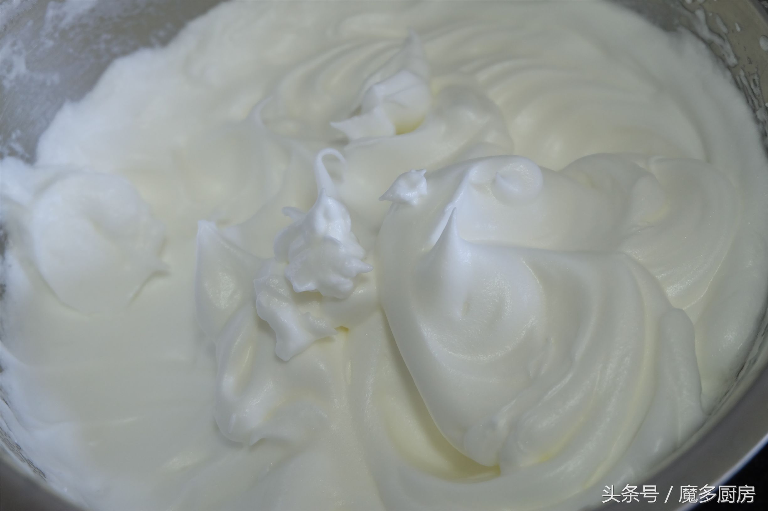 女儿爱吃的蛋糕，不用油不用奶，低糖更健康，营养美味妈妈制作