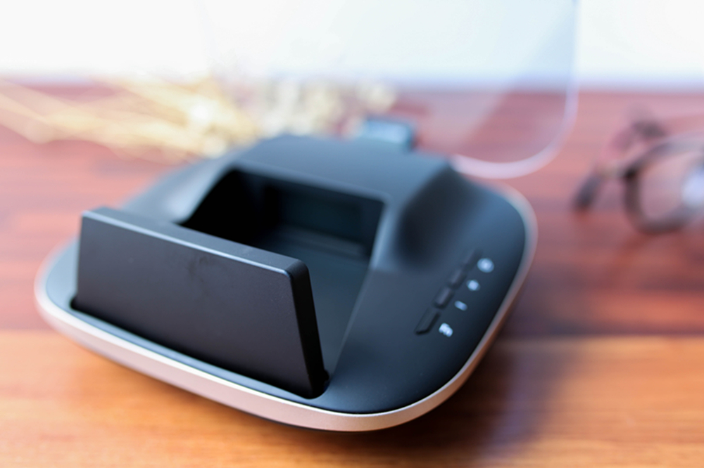 汽车安装飞机显示器：号称开车“不低头”，有多少人用过？