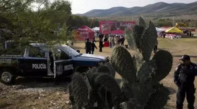 就发了一条Facebook，全国人民为她庆生