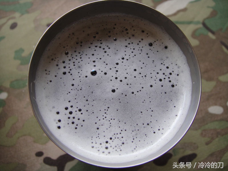 日本雪峰双层钛杯,高颜值的钛杯