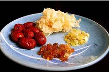 桃胶皂角米银耳糖水好喝吗,银耳桃胶皂角米有养颜效果吗