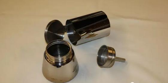 咖啡摩卡壶使用教程,摩卡壶新款双阀教程