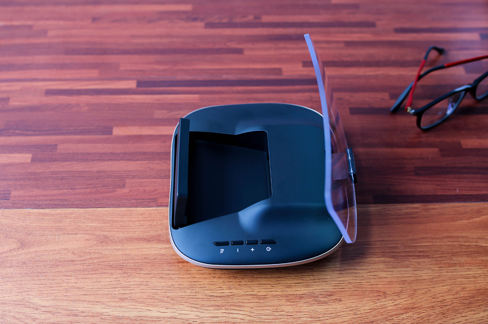 汽车安装飞机显示器：号称开车“不低头”，有多少人用过？