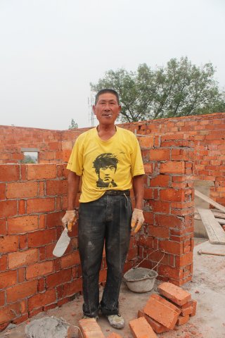 盖房的心酸和难处只有自己知道,父母盖房子的心酸感悟