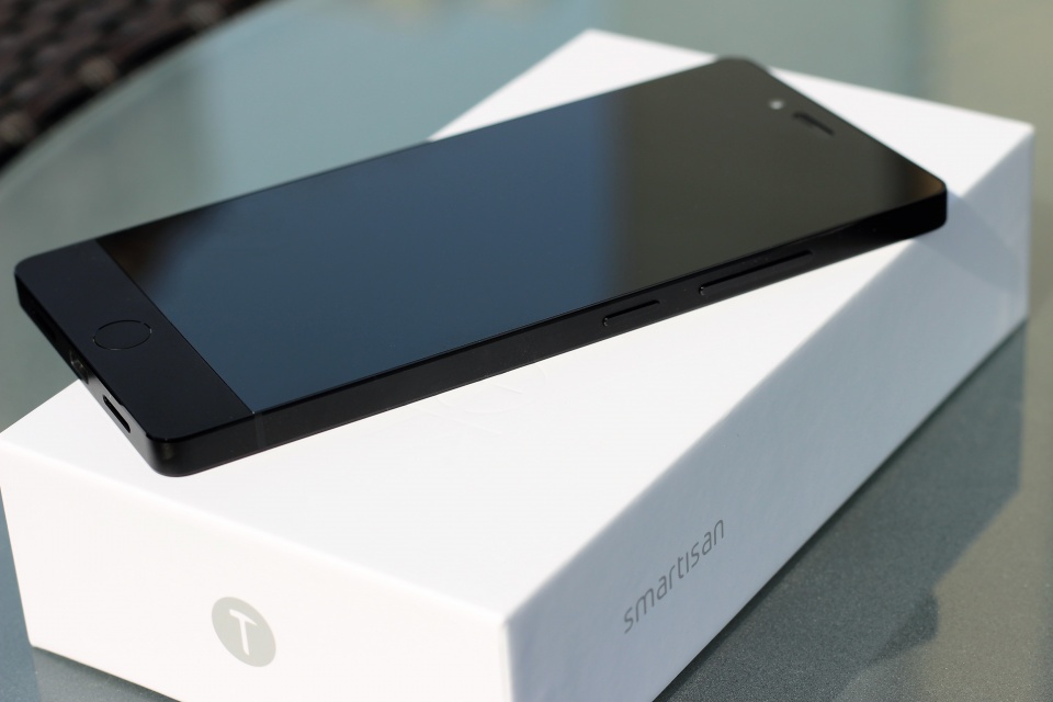 坚果pro深度测评,坚果pro2s续航