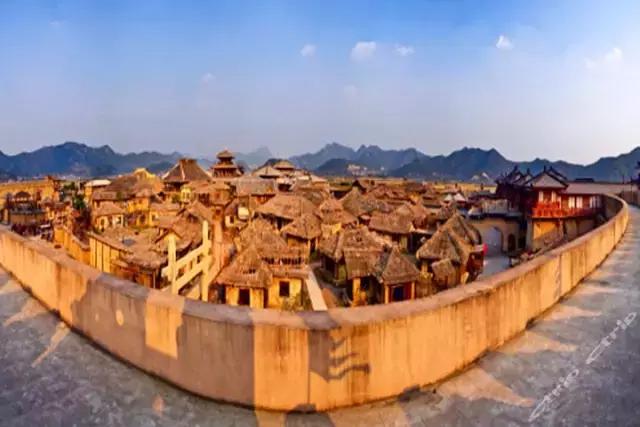 美到窒息！这些在象山影视城拍的写真，每一帧都可以做壁纸！