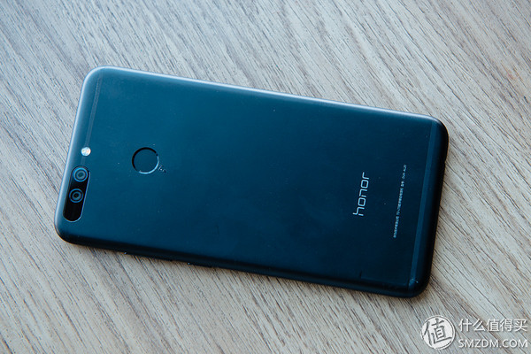 华为mate8与光荣v9哪款更流畅不卡,光荣v9鸿蒙2.0.0.125版本好用吗