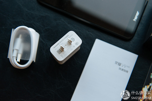 华为mate8与光荣v9哪款更流畅不卡,光荣v9鸿蒙2.0.0.125版本好用吗