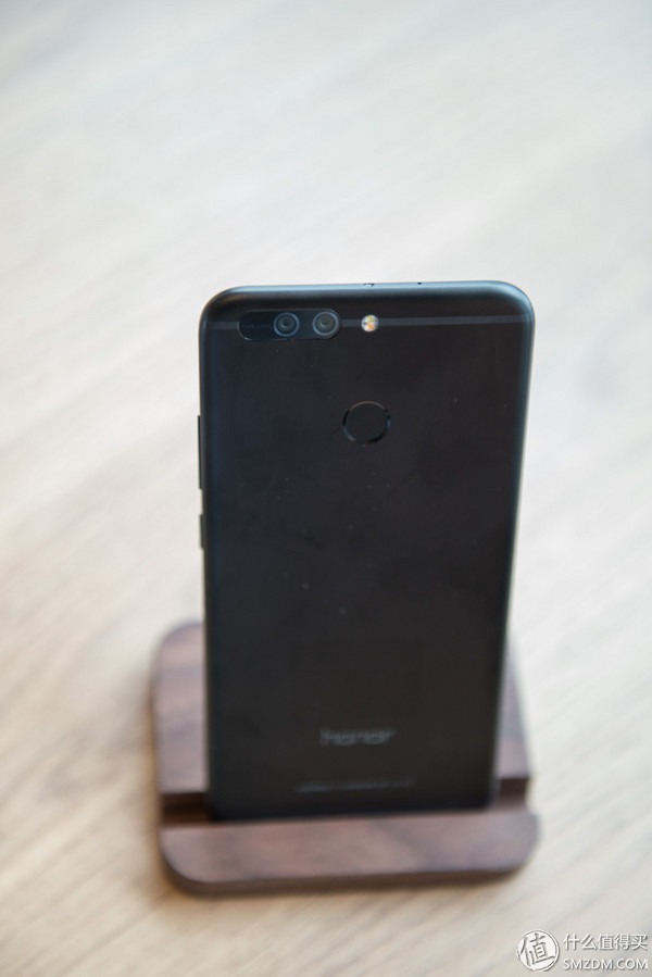 华为mate8与光荣v9哪款更流畅不卡,光荣v9鸿蒙2.0.0.125版本好用吗