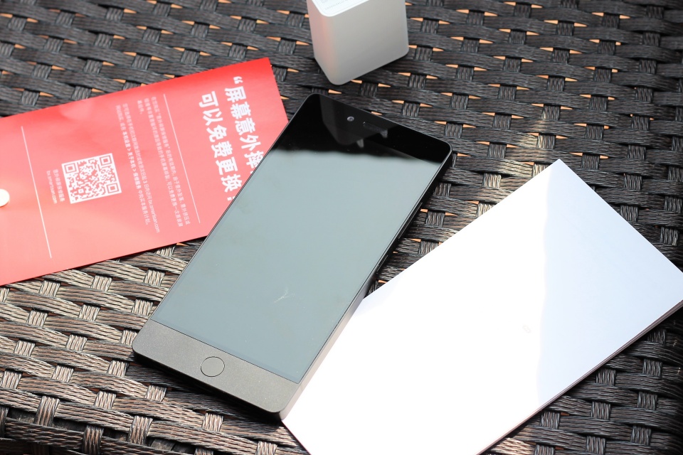 坚果pro深度测评,坚果pro2s续航