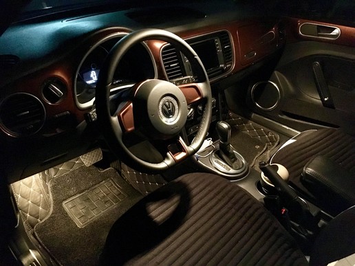 14年大众甲壳虫白色驾驶感受,新到17年大众甲壳虫