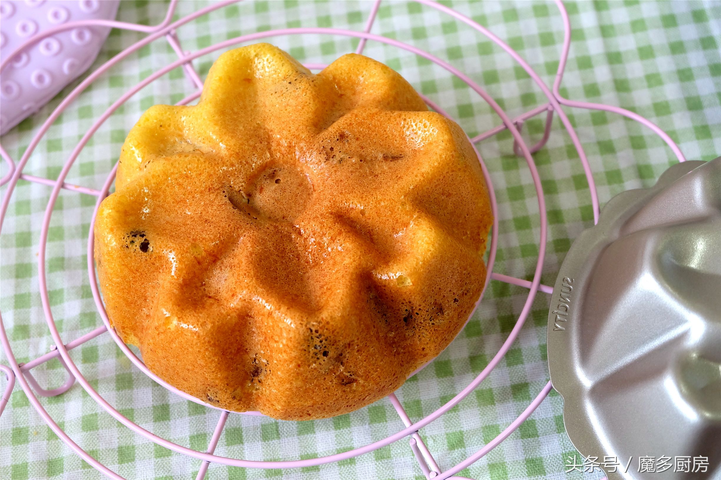 女儿爱吃的蛋糕，不用油不用奶，低糖更健康，营养美味妈妈制作