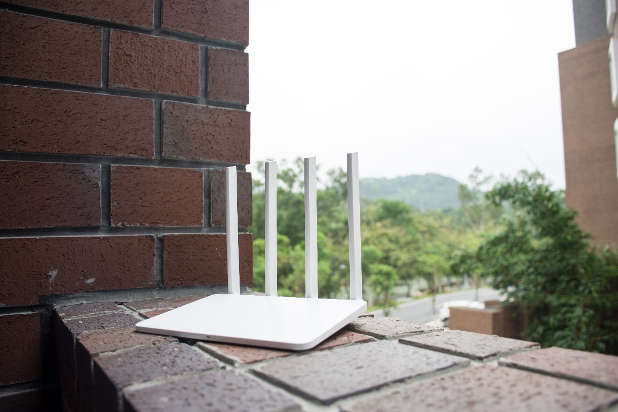 光荣路由2s对比小米路由4a千兆版,小米路由器3g对比光荣路由x20