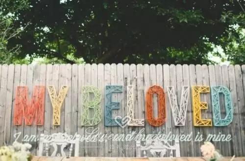 婚礼创意桌牌制作图片,diy手工制作婚礼布置