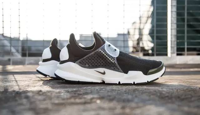 盘点2022年大牌畅销运动鞋,23年最值得买的运动鞋