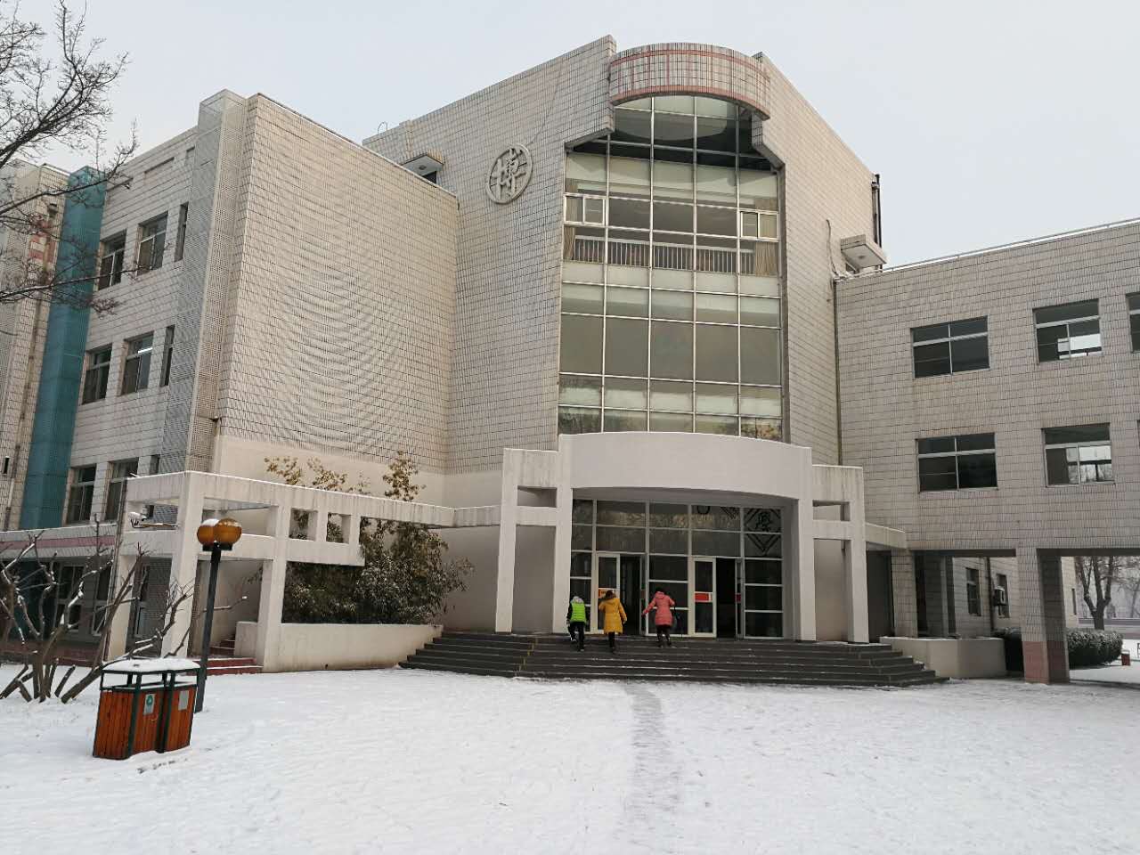 爱我亚太——25周年校庆系列活动之“爱”校