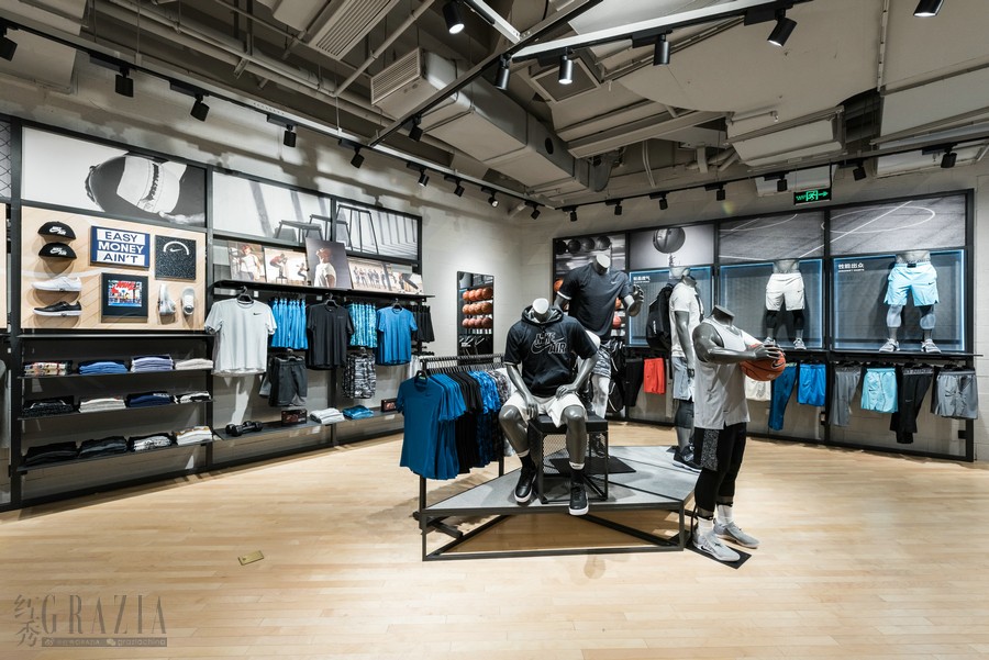 上海耐克跑步体验站,上海耐克三楼