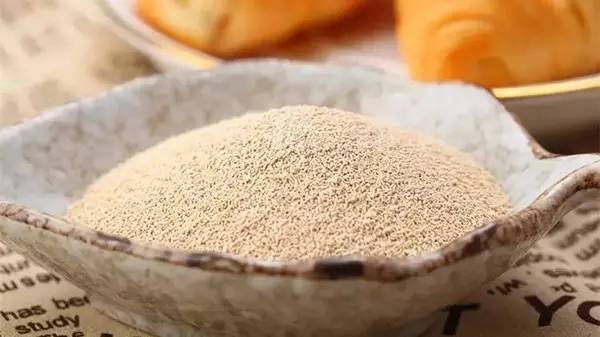 茶渍牙齿美白的最有效方法,牙齿冷光美白的好处与坏处