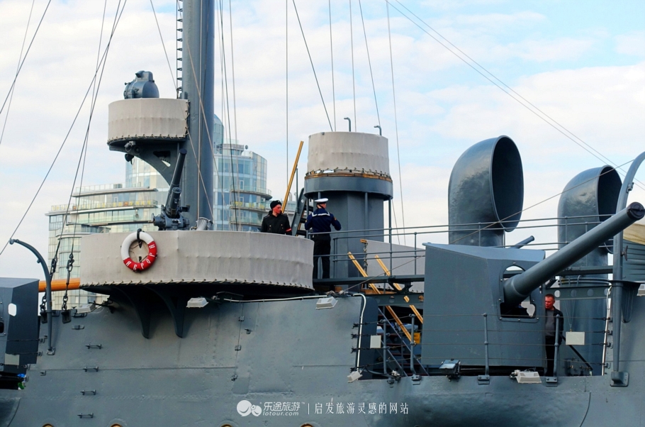 阿芙乐尔巡洋舰，117年的守望